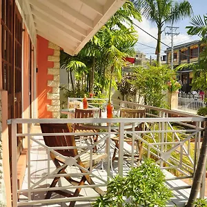 Inn At 87